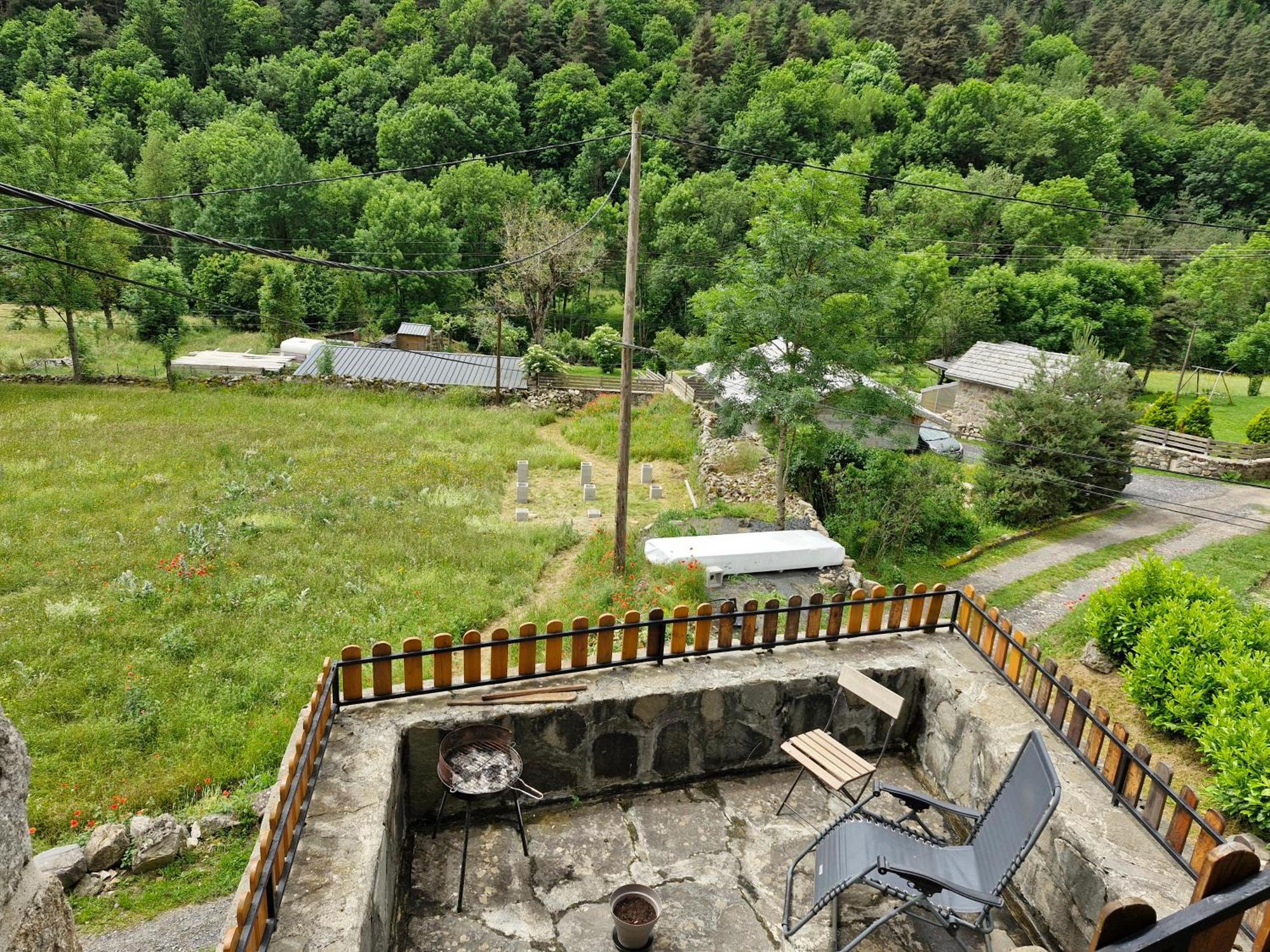 La Maison Des Lucioles Saint-Julien-Boutieres Extérieur photo